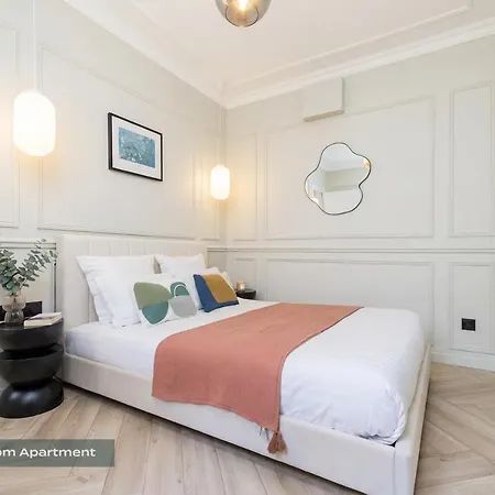 Poeticstay - Louvre - Aboukir Apartment Paris