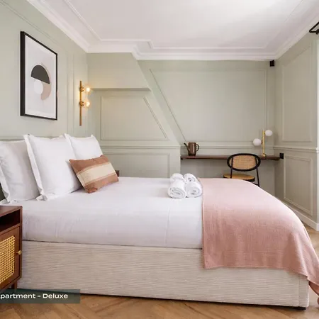 Poeticstay - Louvre - Aboukir Apartment *