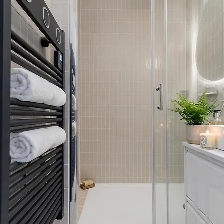 Poeticstay - Louvre - Aboukir *