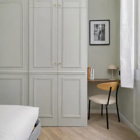 Poeticstay - Louvre - Aboukir Apartment