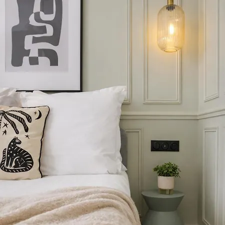 Poeticstay - Louvre - Aboukir *