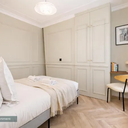 Poeticstay - Louvre - Aboukir *