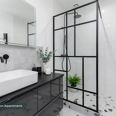 Poeticstay - Louvre - Aboukir Apartment
