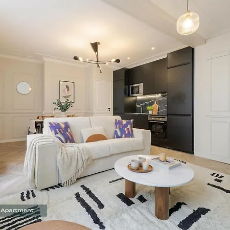 Poeticstay - Louvre - Aboukir