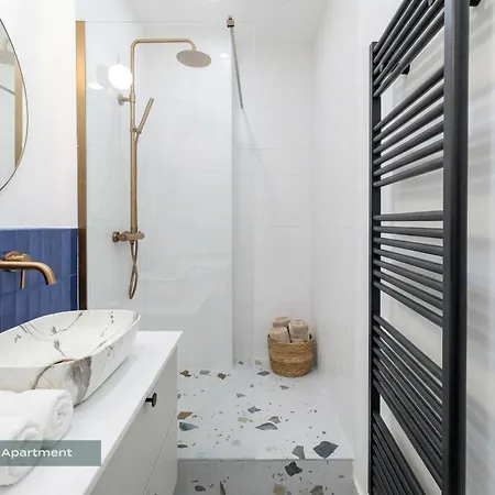 Poeticstay - Louvre - Aboukir Apartment *