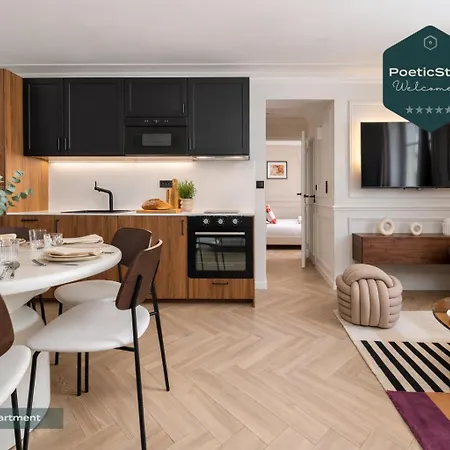 Poeticstay - Louvre - Aboukir Parigi