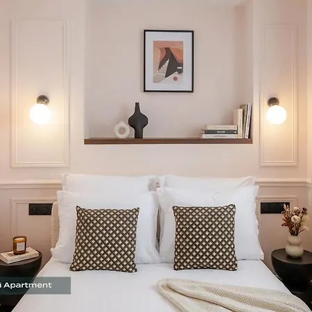 Poeticstay - Louvre - Aboukir *